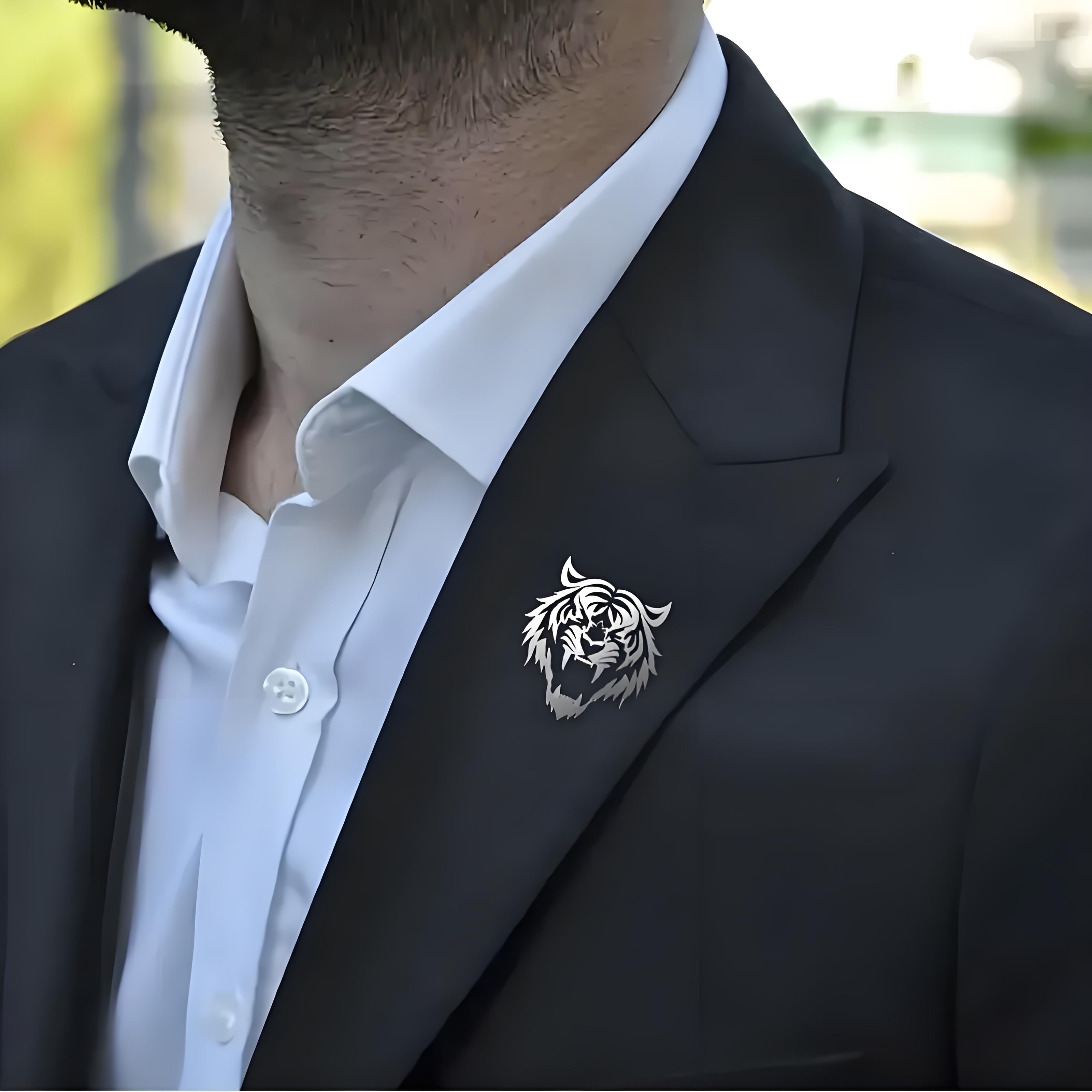Épingle à revers tête de tigre - Tuxedo Lapel Pin avis et prix